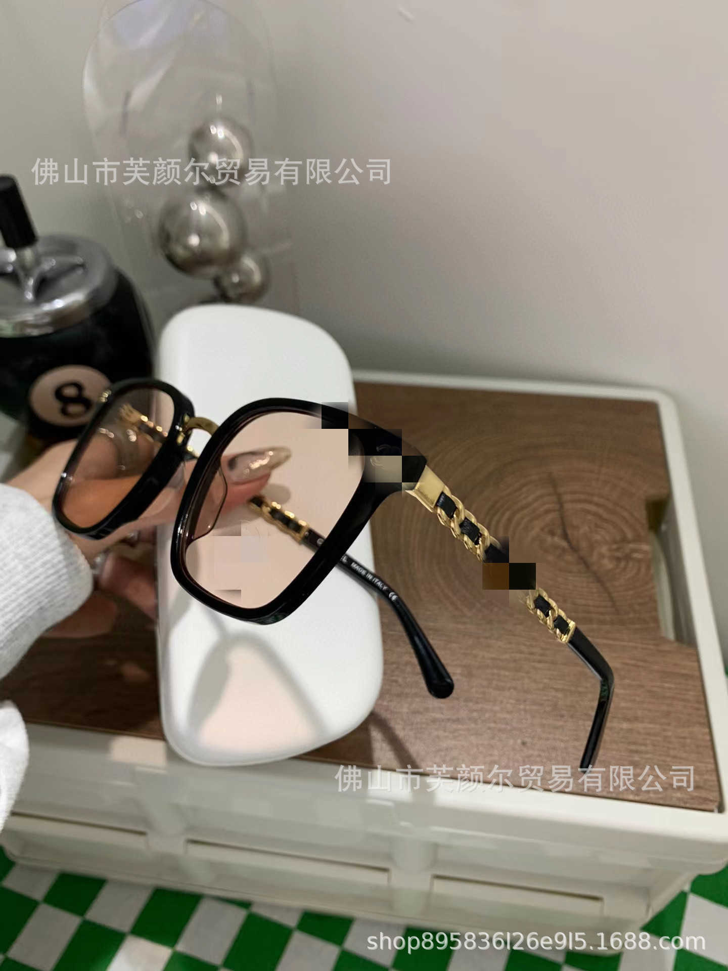 2024 Top designers New luxury designer sunglasses Small Fragrance Black Smoke Grey Ice Tea Eyeglass Frame Same Plain Color CH0769 Large Face Whitening Myopia Mirror