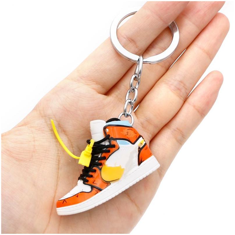 Chaveiros Lanyards Designer Sapatos 3D Joint Cartoon Basquete Sapato Chaveiro Estereoscópico Sneaker Chaveiro Top Quality Pingente Acc Dhowz