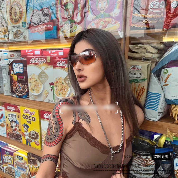 High quality fashionable luxury designer sunglasses Xiaoxiang's New Antique Style Metal for Women CH4073 Network Red One piece Mirror Sunglasses