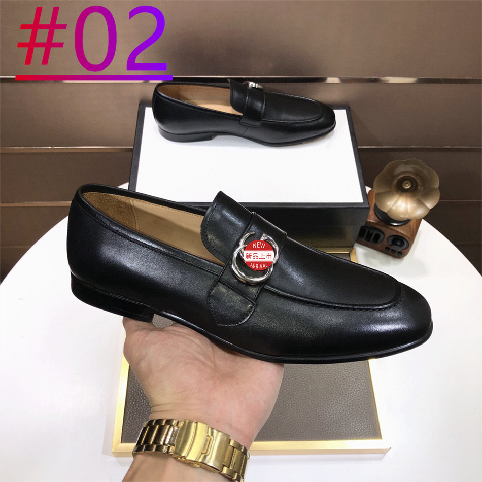 2023 Top Uomo Designer Mocassini Scarpe Classic Office Wedding Original Luxury Dress Shoes Summer Flats Marrone Nero Mocassini 38-45