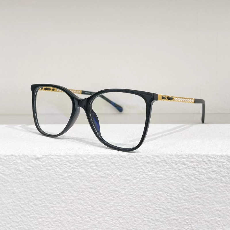 2024 Designer Fashion New Luxury Designer Solglasögon Xiaoxiangs samma platta Plain Black Pearl Can Matched With a Flat Light Eyeglass Frame for Women 3441