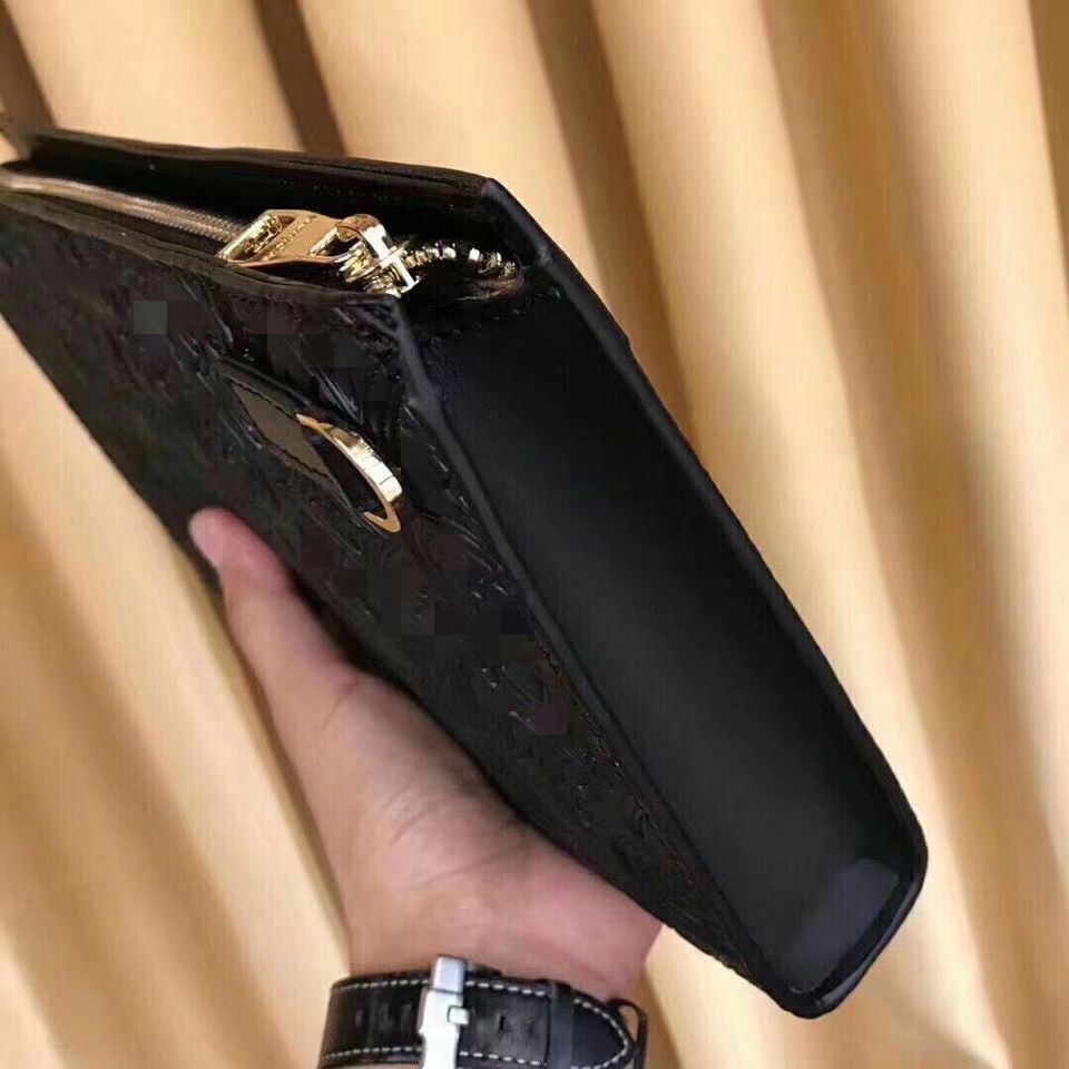The latest men's embossed clutch bag Classic simple stylish clutch bag