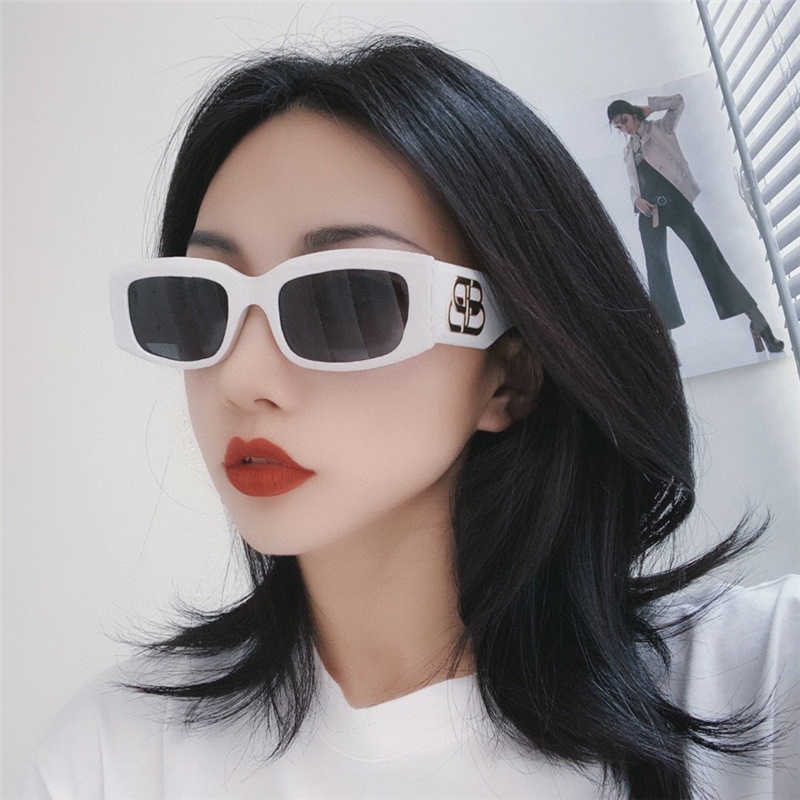 2024 Designer fashion luxury designer sunglasses New Family B Box Fashion INS Little White Net Red Same Sunglasses Show Face Xiaochao BB0071