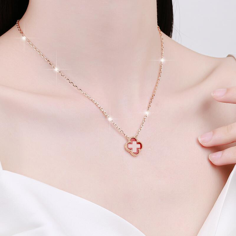 Luxury Designer Chain Necklace Designer For Women Stainless Steel Chain Single Flower Necklace Inlaid Shell Pendant Necklaces Plated Gold Womens Designer Jewelry