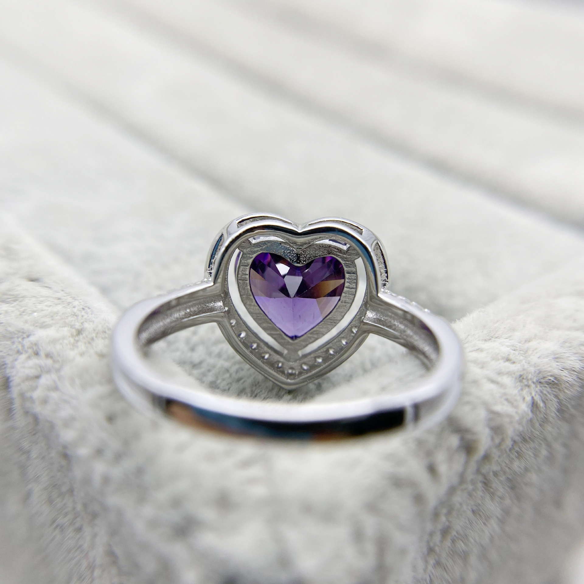 2023 New S925 sterling silver heart shaped amethyst diamond ring European and American fashion women love couple proposal ring