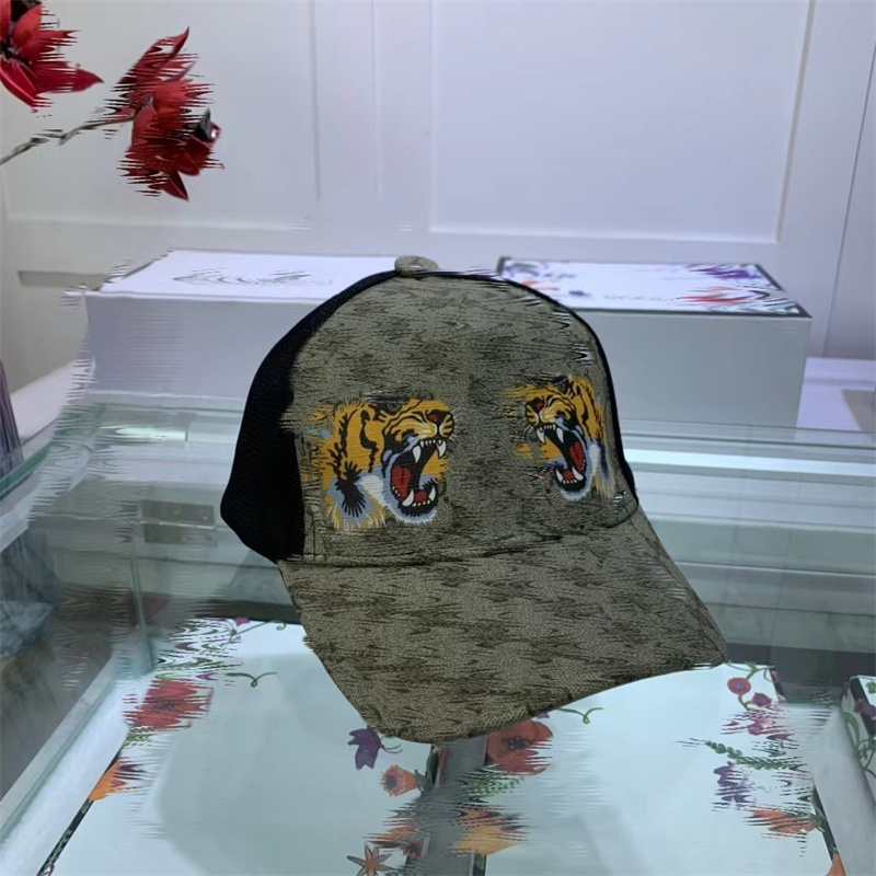 2023 مصمم جديد للرجال البيسبول CAP للسيدات Tiger Head Hat Hat Bee Snake تطريز العظام للرجال والنساء الترفيهي Sun Hat Sport