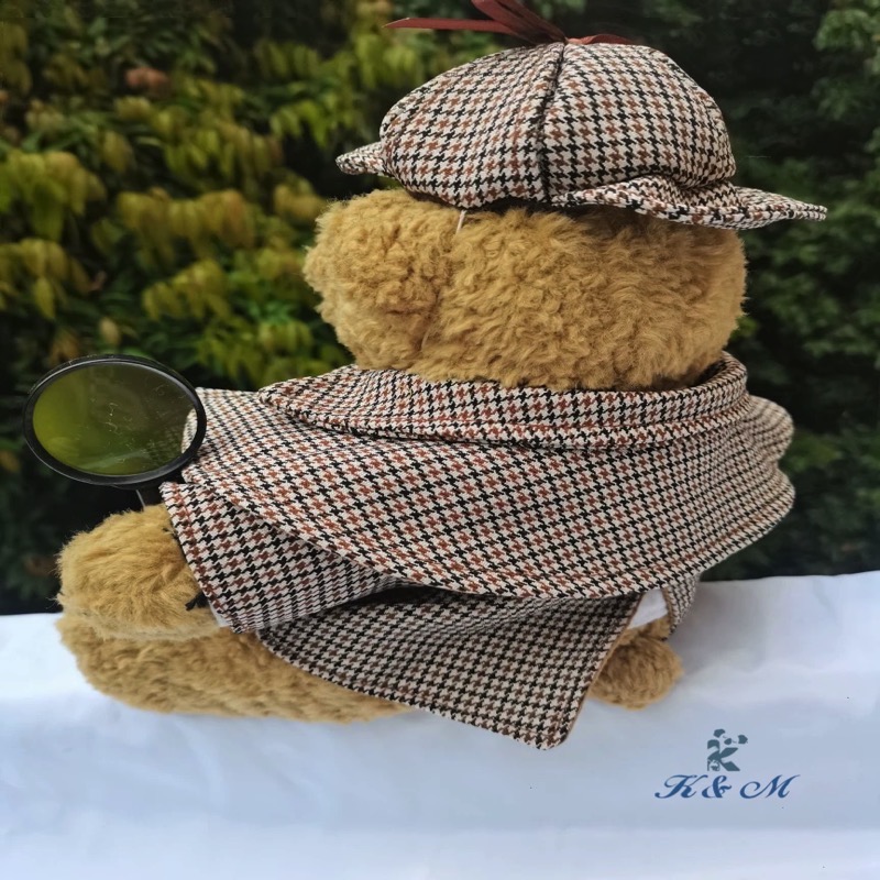 Sherlock Holmes Teddy Bear 14cm : : Outlet