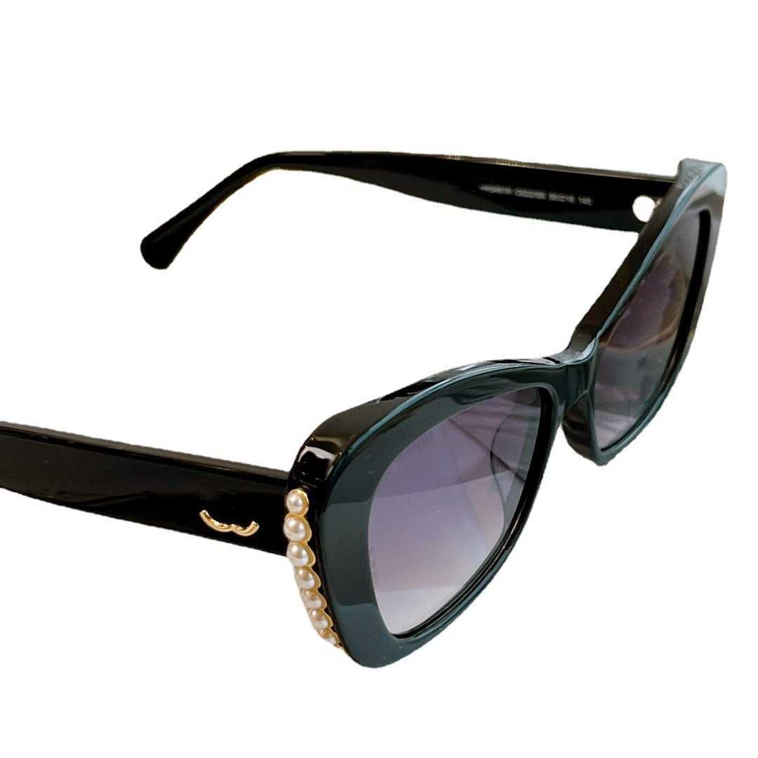 2024 Najlepsi projektanci luksusowe okulary przeciwsłoneczne wiosna/lato nowe kocie oko Pearl for Women 5481 Popularny w sieci w tym samym stylu małe okulary przeciwsłoneczne Premium Premium