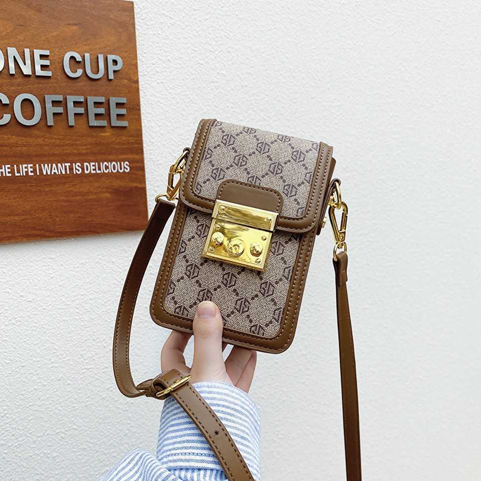 2024 New luxury high quality handbag Factory direct sales Advanced and niche mobile phone women in summer printed for women's crossbody