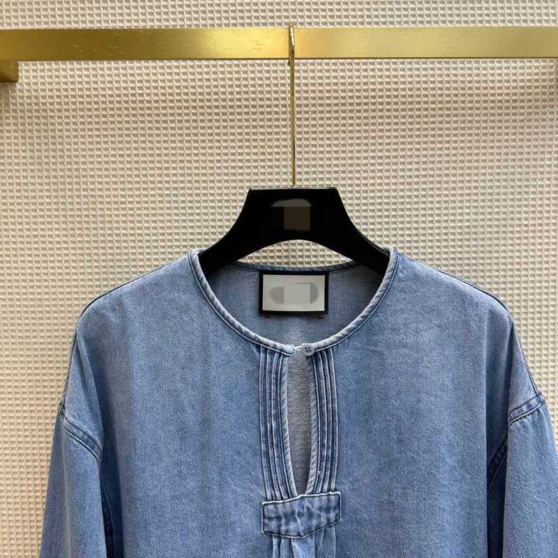 Camicette da donna Camicie Designer moda piccole pieghe scavate eleganza maniche svasate silhouette ampia abito in denim stile camicia dimagrante carne nascosta SCXB