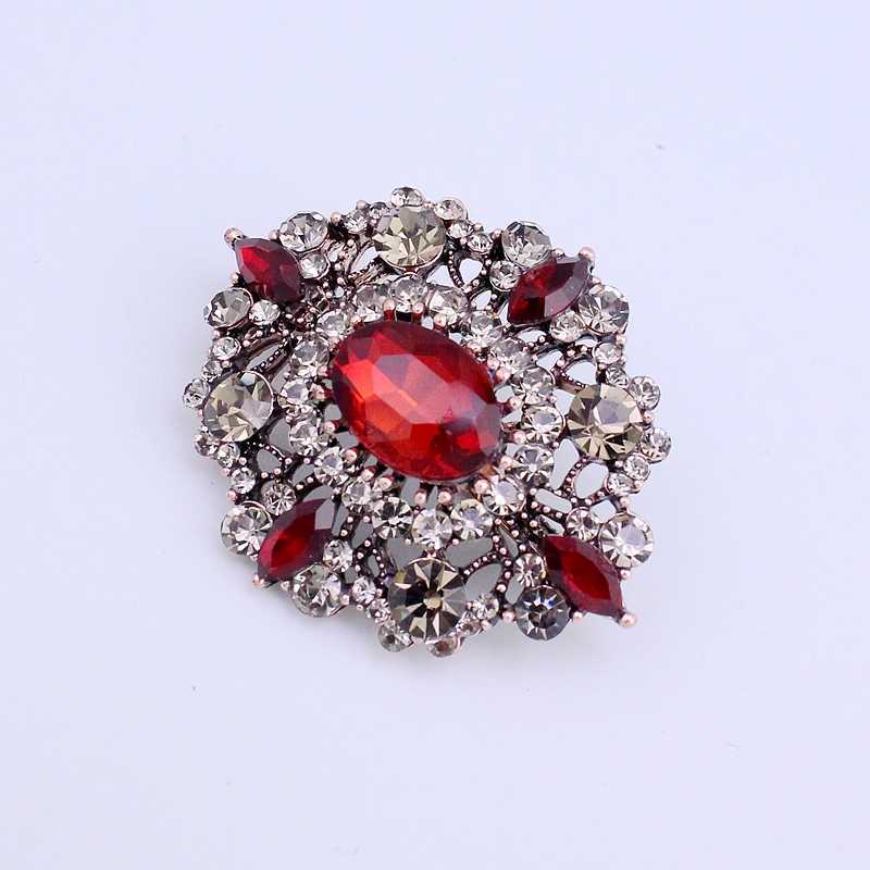 PINS Брош Tanng Vintage Flower Brooch Luxury Wrinestone Brooch Micro Inlaid Crystal Brooch для женщин -ювелирных аксессуаров подарки барокко HKD230807