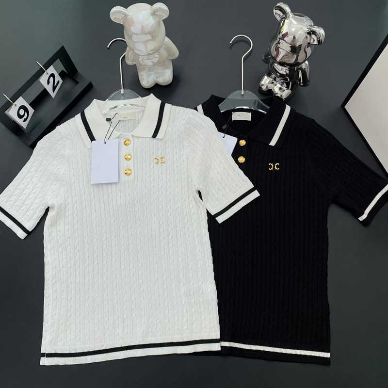 Kvinnors stickor Tees Designer 23 Summer New C Family Black and White Contrast Stripe Buckle Chain Half Cardigan Letter Mönster Fashion Kort ärm Topp Kvinnor 5GJB