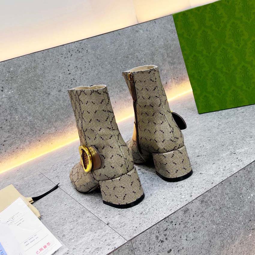 Designer boots Martin boot rubber bottom water The new collection bringing eras together by combining a retro aesthetic with a contemporary character ankle boots