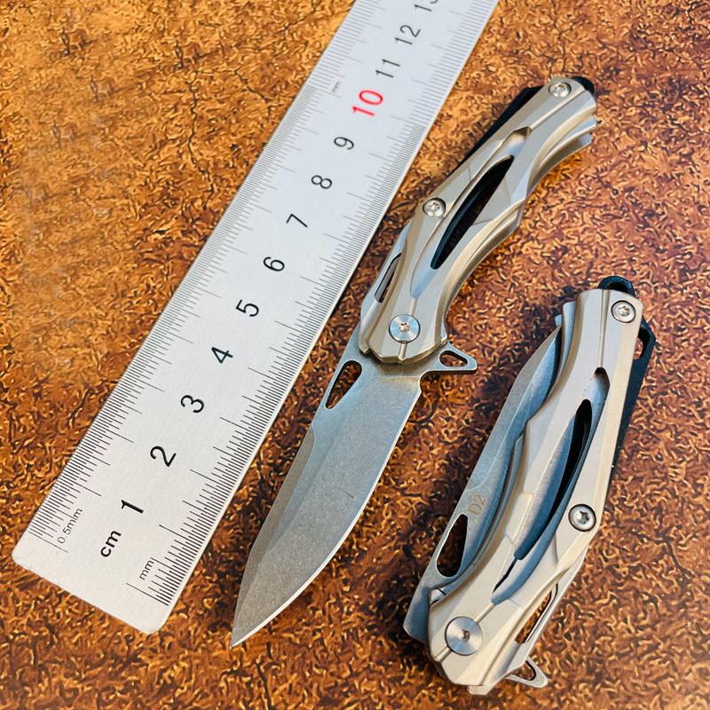 Calidad superior S7201 Pequeño Flipper Cuchillo plegable D2 Stone Wash Tanto Blade Mango de acero inoxidable Rodamiento de bolas Carpeta abierta rápida EDC Navajas de bolsillo