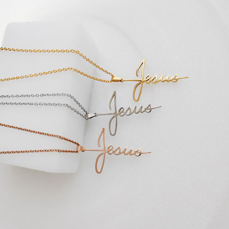 10 st/parti nytt brev Jesus Cross rostfritt stål hänge halsband kvinnor män dainty handskrift stil charms choker party smycken present sn346