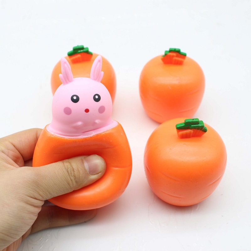 Stres Rölyef Kaçak Oyuncaklar Pop Up Squishy Tavşan Sıkma Oyuncakları Paskalya için Havuç Tavşanı Squished