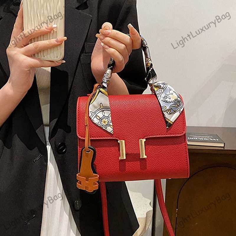 2023 HOT Kaki Bandoulière Sacs Pour Femmes Petit Sac Carré De Luxe De Haute Qualité Sac À Main Grande Capacité Épaule Fourre-Tout De Mode Cross Body Portefeuilles Femme Bourse 230809