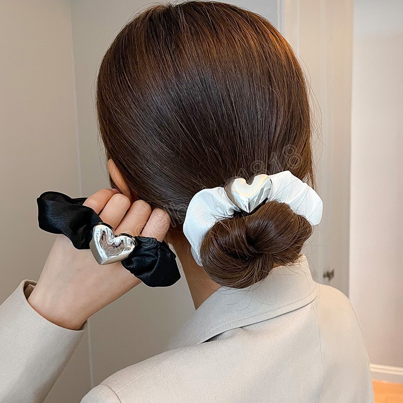 Silk Head Rope Korean Metal Love Elastic Scrunchies Heart Hair Rope Elegant Horsetail Bands Hair Ties Hair Accessories for Women