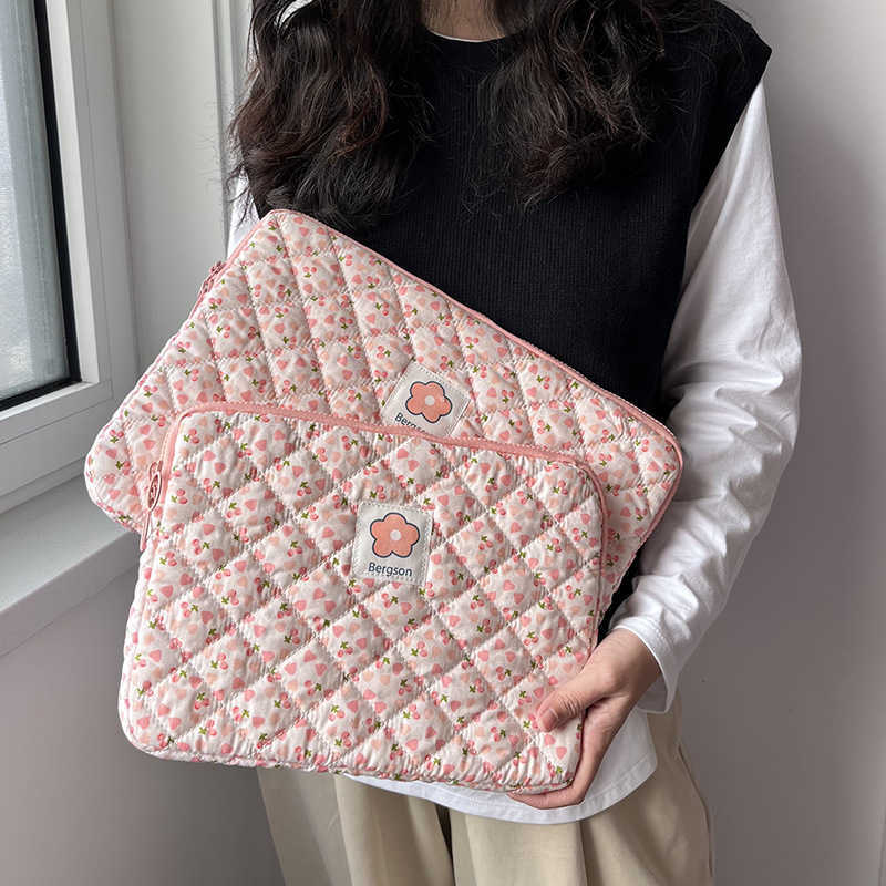 Ins Wind New Plaid Floral Clutch File Bag 13 pouces Laptop Bag Tablet 11 Ipad Doublure Sac Housse de protection HKD230809