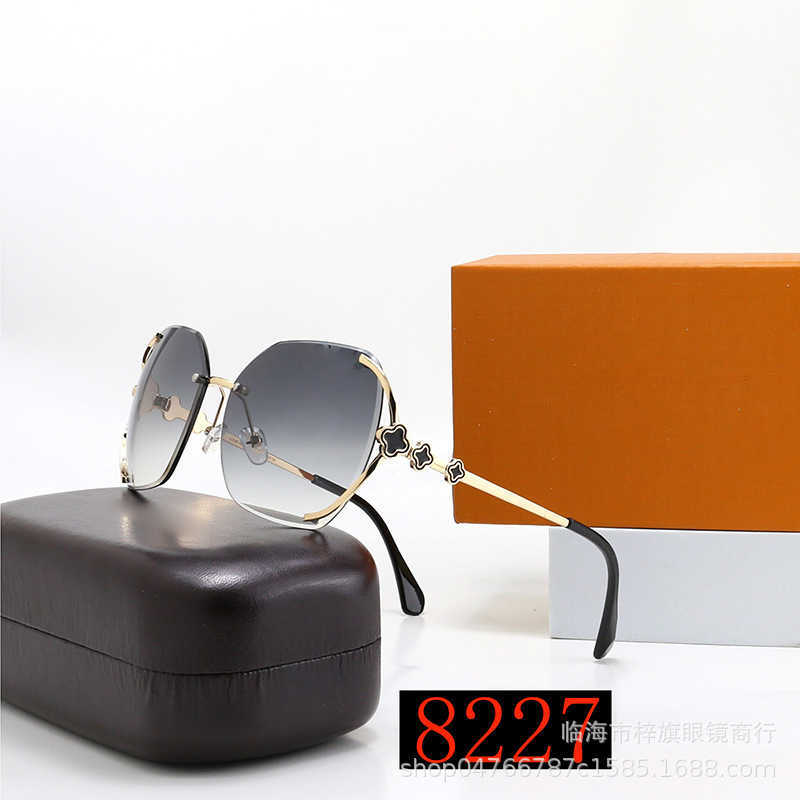 2023 Luksusowe okulary przeciwsłoneczne Nowe okulary przeciwsłoneczne Mody Damskie Dmne zielone kolorowe kolorowe fotografia gradientowe szklanki 8227