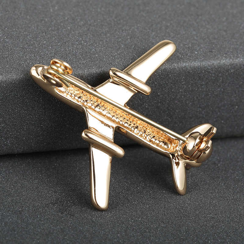 Pins Brooches Blucome Fashion Plane Shape Brooch Badge Good Quality Metal Aircraft Sweater Corsage Women Men Brooches Lapel Decoration Gifts HKD230807