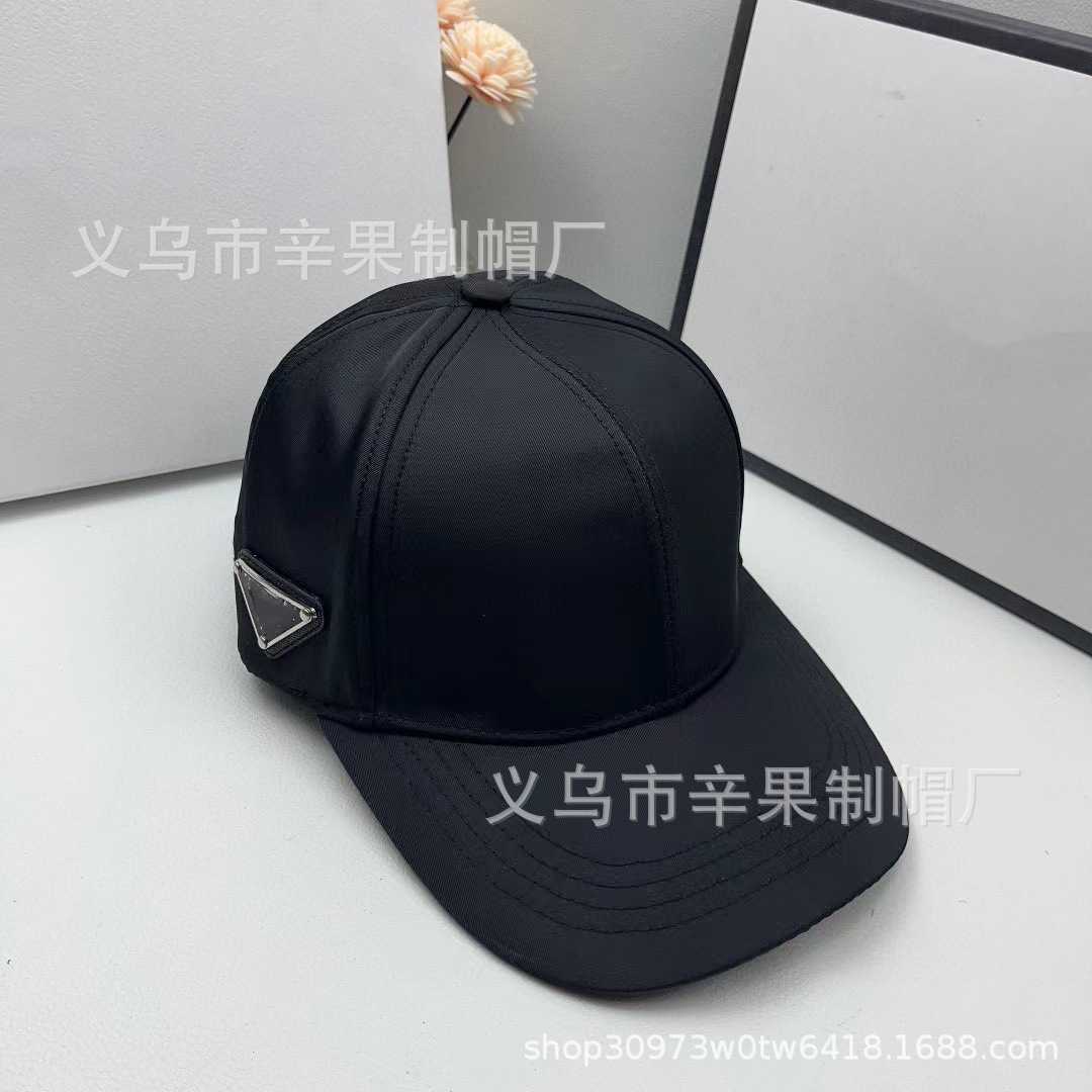 Ball Caps najlepszy projektant luksusowy kapelusz koreańska wersja trójkąt baseball czapka brytyjska styl mody liter p haft haft twardy top krem ​​przeciwsłoneczny sun iwdn