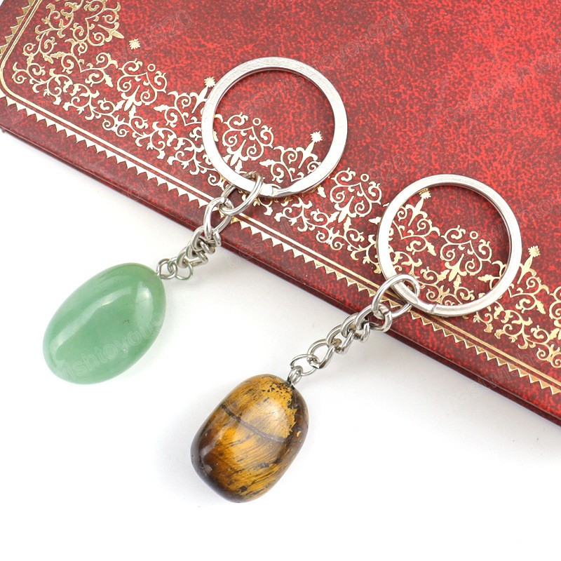 Fashion Irrégulet Natural Stone Keychain Nouveaux accessoires de bijoux simples Crystal Agate Pendant sac