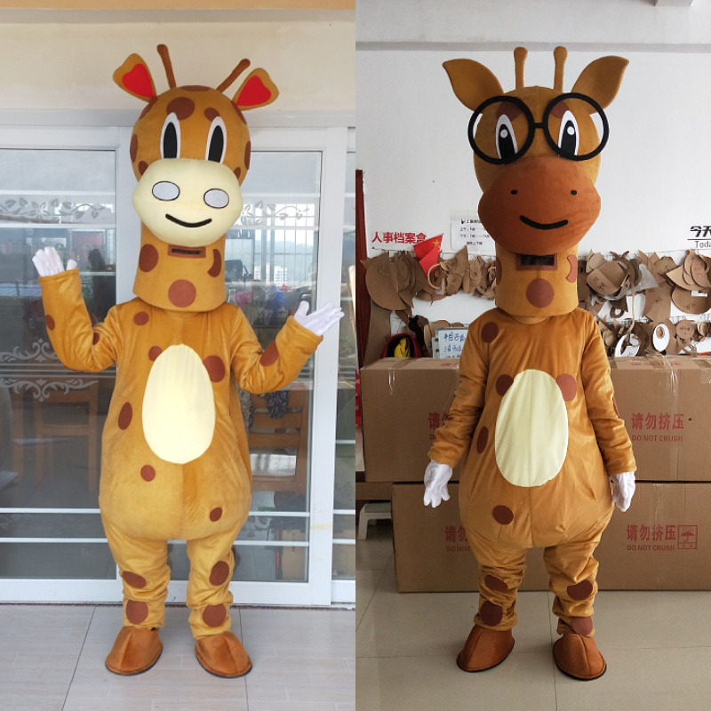 Figura de desenho animado de giraffe Simbok figura traje de boneca de animais de corpo inteiro pulôver de corpo adulto desgaste roupas mostram adereços mascote