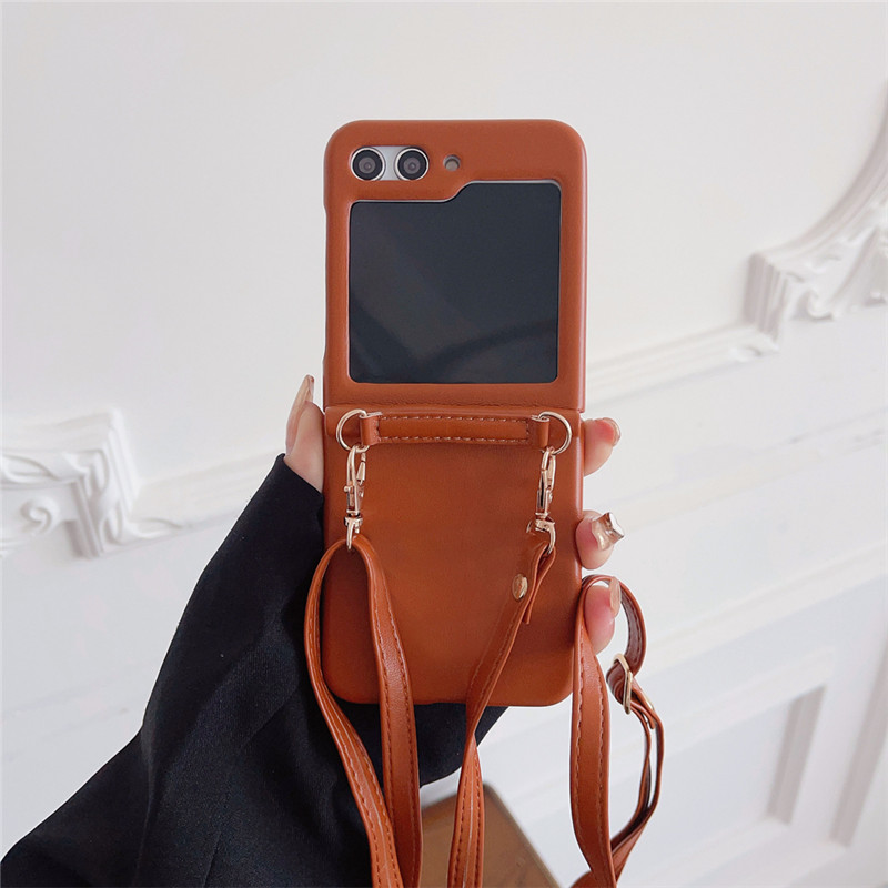 Роскошный кросс -кубол Vintage Leather Vogue Phone Case для Samsung Galaxy Folding Z Flip5 Flip3 Flip4 5g Регулируемая кормочная складная оболочка с складки