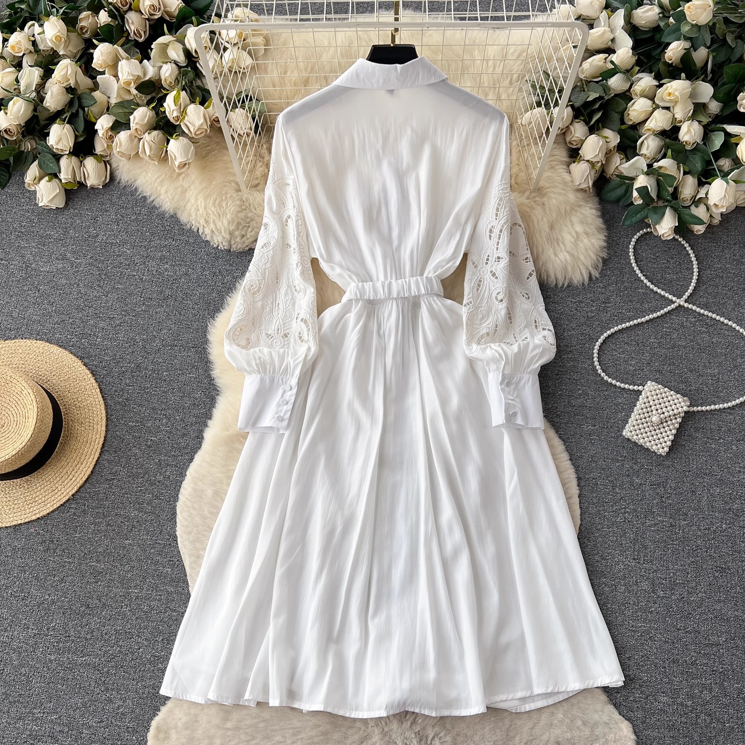 Robes décontractées de base 2024 Automne Elegant White Broidery Robe Femme Femme Long Hollow Out Single Breasted Heart Belt Preeted Linen Party Vestidos