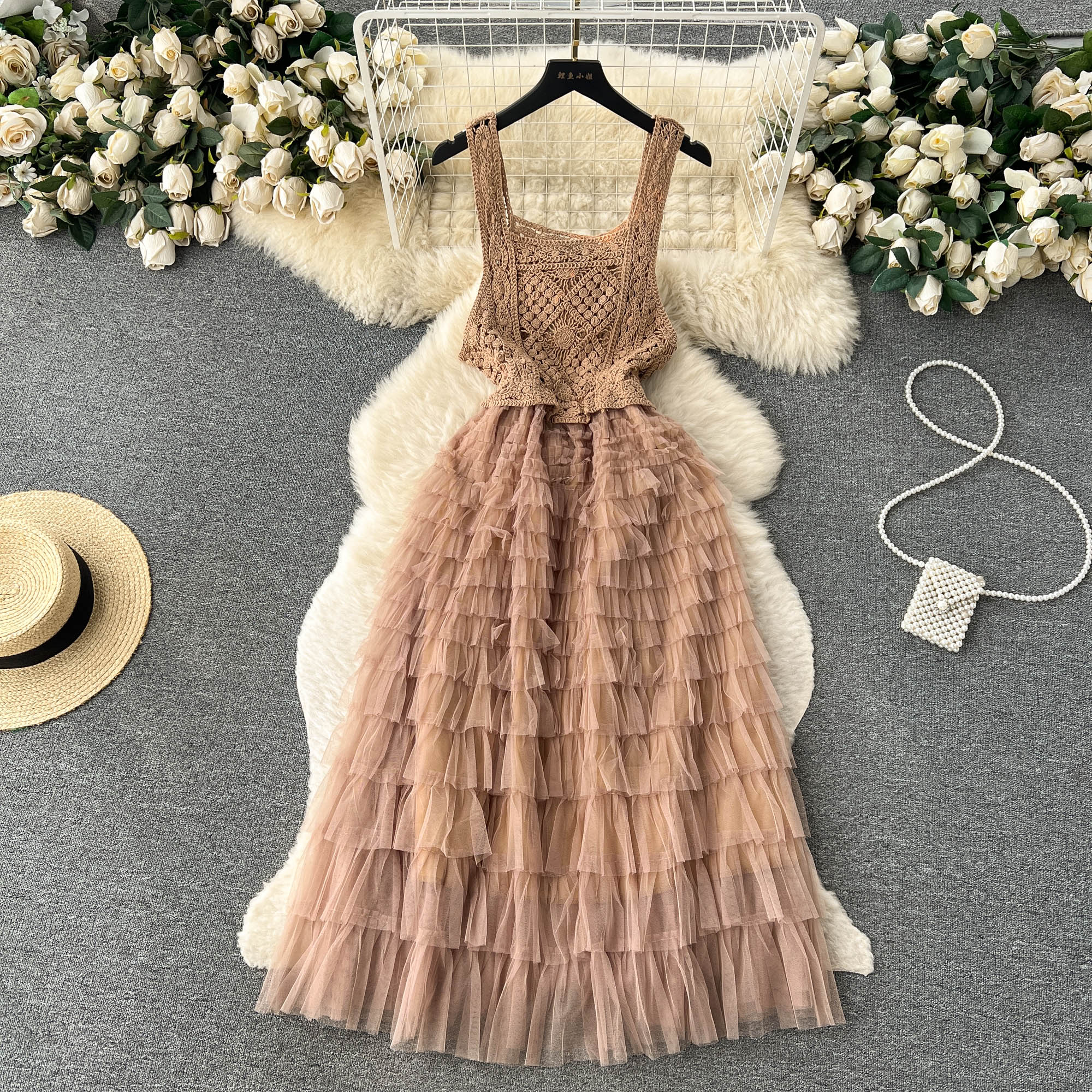 Abiti casual di base 2024 Summer Slimming Patchwork Mesh Cake Dress Women News Sexy Sleeveless Holiday Clothes Vestidos Elegantes Para Mujer