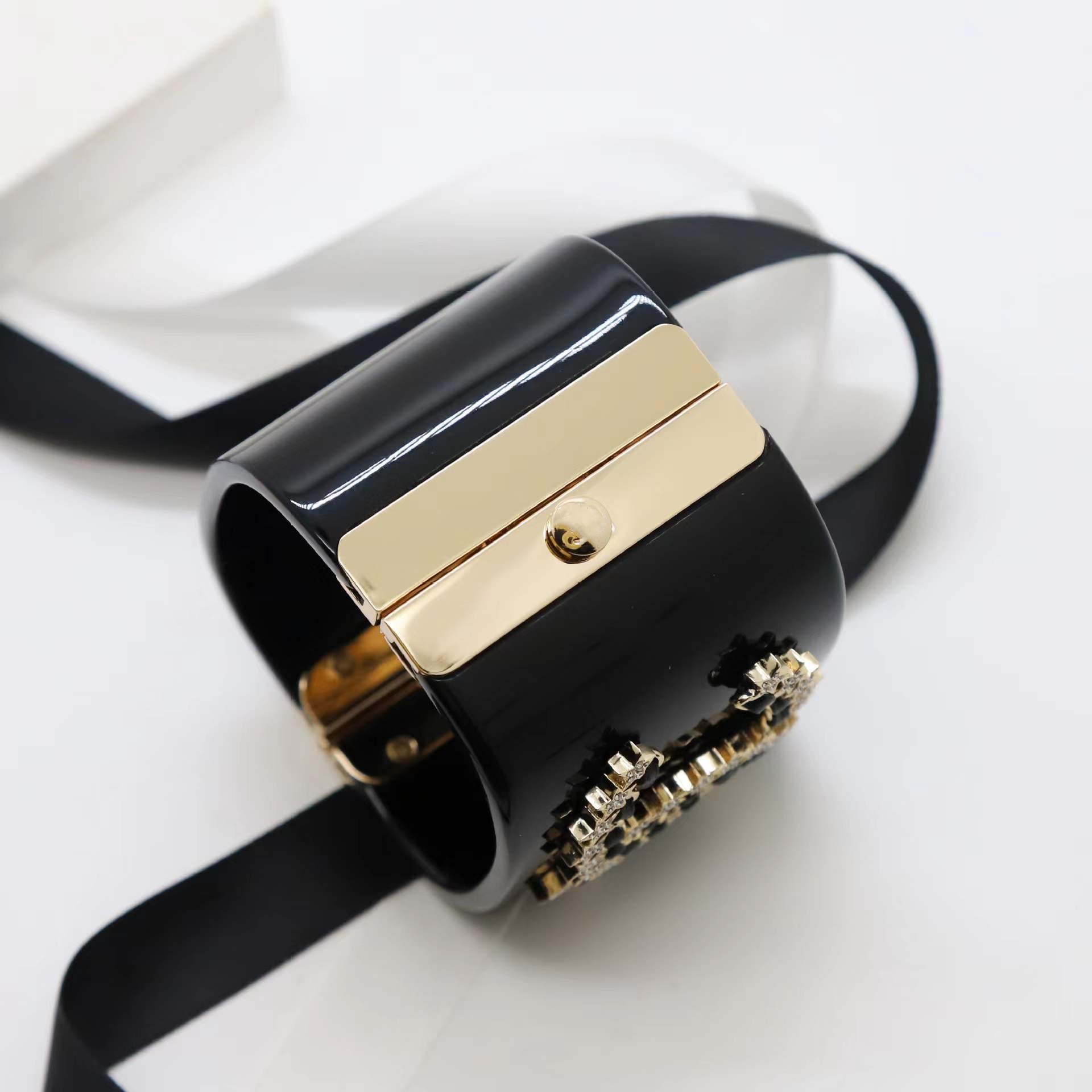Słynny czarny tkający szerokie bransoletka projektant mody Nazwa listu Otwarta Boguła marka Crystal Star Bracelets Bracelets Kobiet Akcesoria cyrkon akrylowa impreza biżuterii