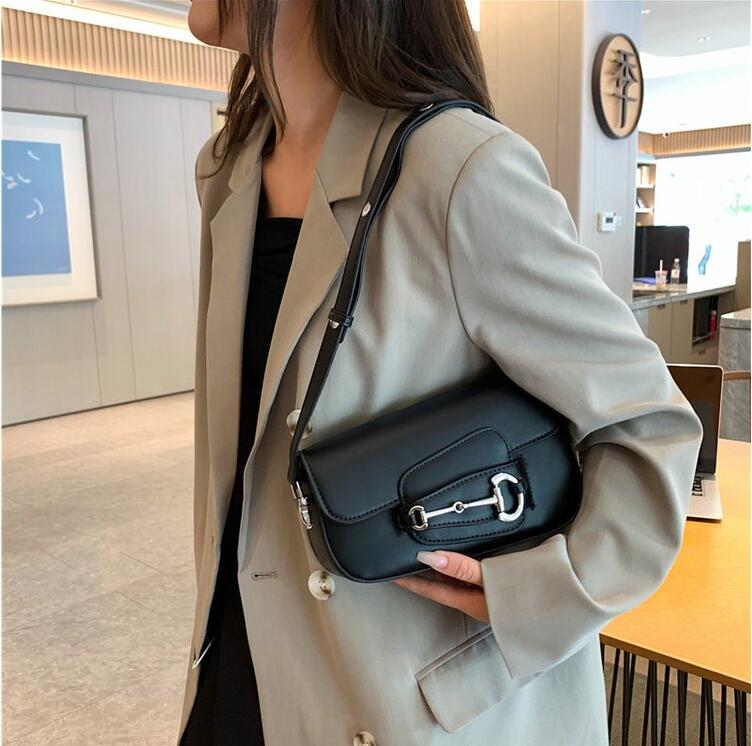 borsa da donna Nuova Simple Fashion Rhombus Small Fragrance Style Solo Spalla Stema Messenger Stema Western Small Scorse quadrate