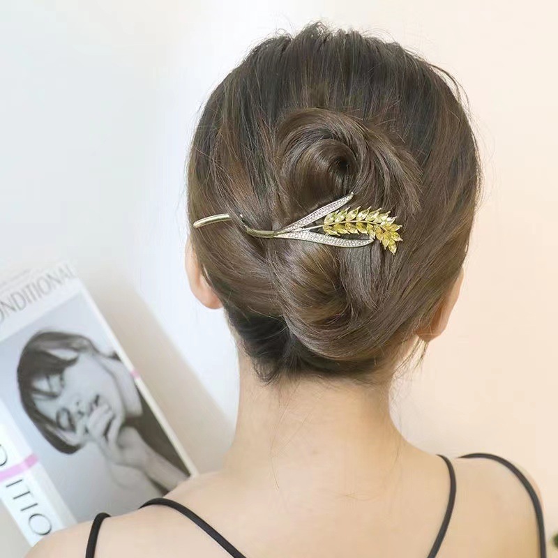 Strassstein Quaste Haarklauen Clum Clip Bun Frauen Blume Haarnadel Kopfbedecke Haargrip Metall Barrette Banane Twist Haart Accessoires Schmuck Schmuck