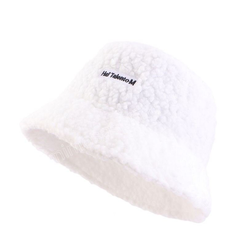 Chapéu de balde de pelúcia de inverno Mulheres Cordeiro de lã Faux Fur Caps de pescadores espessados ​​mais quentes Cap boné ao ar livre