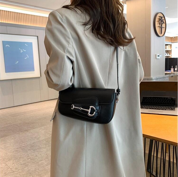 borsa da donna Nuova Simple Fashion Rhombus Small Fragrance Style Solo Spalla Stema Messenger Stema Western Small Scorse quadrate