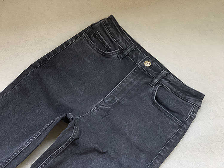 Australijska modna marka Ksub Pure Original Tail Towary Black Grey Slim Slim Elastic Kolan Hole Małe nogi dżinsowe spodnie