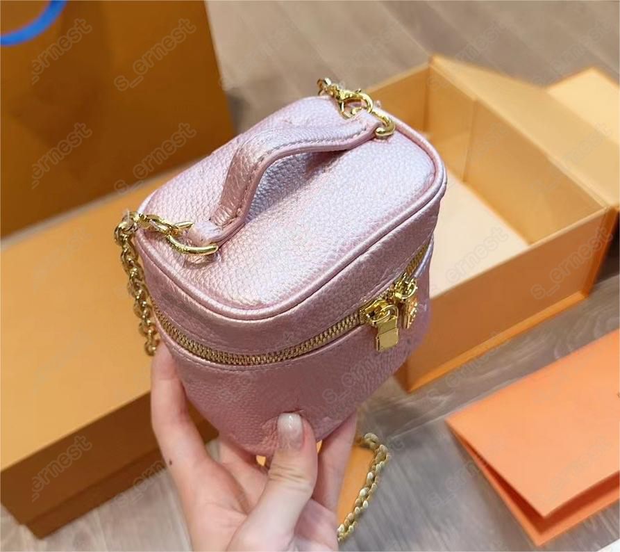 Ladies Designe Luxury MICRO VANITY Bag Cosmetic Bag Chain Bag Totes Handbag Shoulder Bag Washbags travel bags or suitcases290A