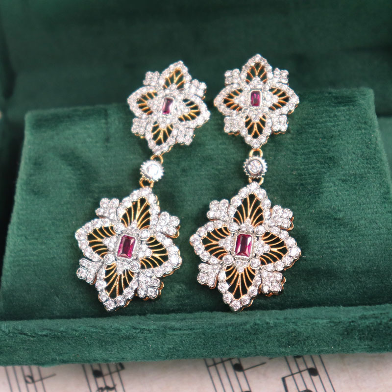 New designed Fashion Luxury full diamonds necklace four leaf lucky flower hollowed out earings studs Designer Jewelry Ear-999