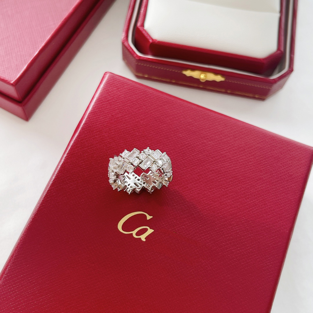 Vskf Cluster Ringen Ring Designer Luxe Sieraden voor Vrouwen Alfabet Diamant Ontwerp Mode Casual Kerstcadeau Temperament Veelzijdige Rin