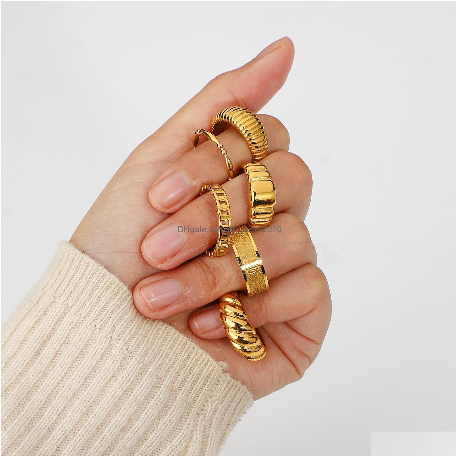 Band Rings Band Rings Croissant Ring 18K Gold IP Plating rostfritt stål Uttalande Graverade ränder flätat Twisted Rope Signet Chunky Drop Del Dhn0x