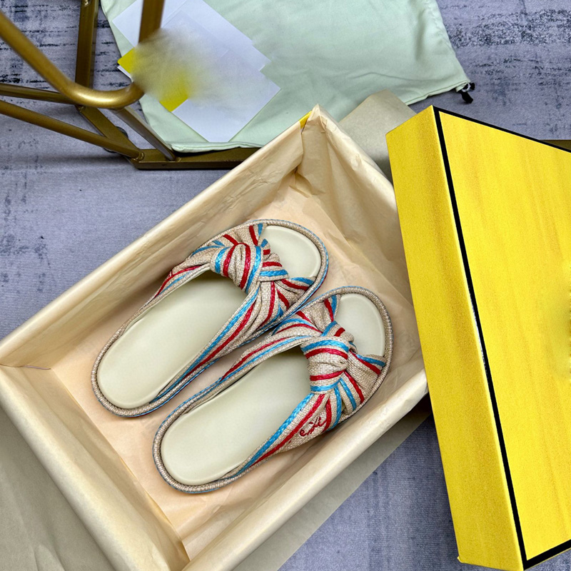 럭셔리 디자이너 짚 비치 플랫폼 슬리퍼 샌들을위한 남성 여성 패션 자수 고무 노새 평평한 여름 여성 캐주얼 슬라이드 신발 슬라이더 35-45 상자