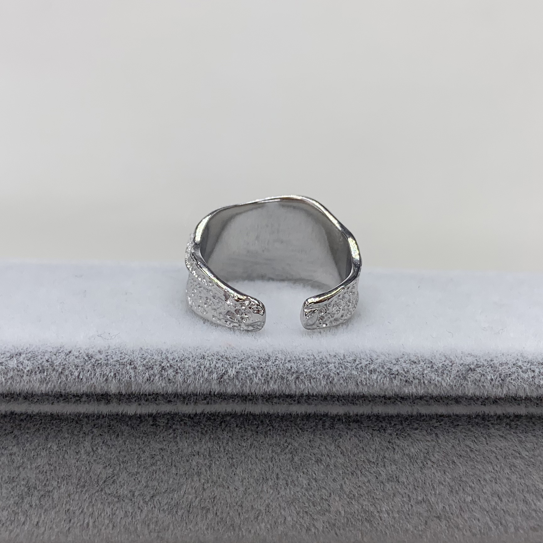 Gorąca sprzedaż s925 srebro w Europie i Ameryce, popularny francuski otwarty pierścień dla kobiet