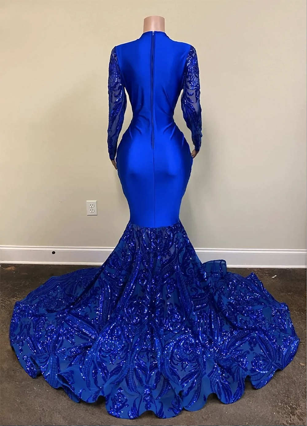 2023 Royal Blue Mermaid Prom Dresses Sparkly Lace Sequins Long Sleeves Black Girls African Celebrity Evening Gown B0408