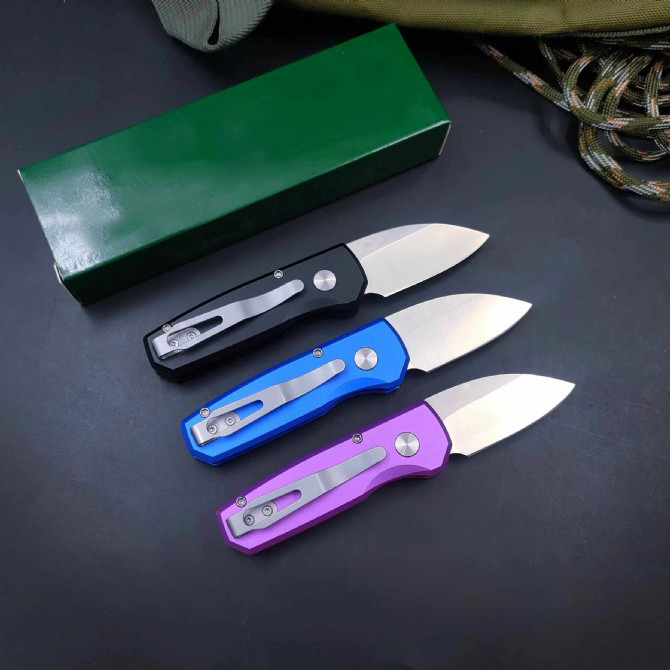 New Runt 5 Auto Tactical Knife S35VN Satin Blade Aviation Aluminium Handle屋外キャンプハイキングEDCポケットナイフ付き小売箱