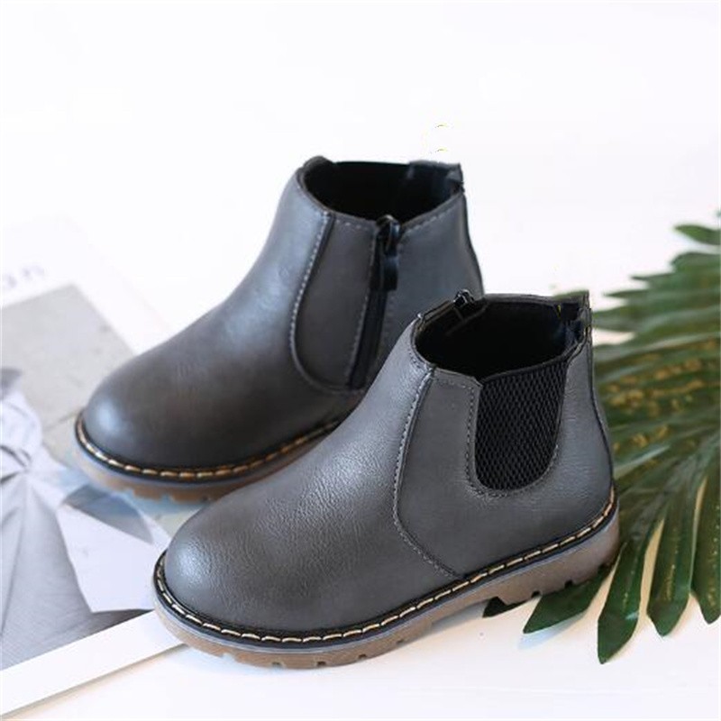 2023 Autumn Winter Fashion Casual Kinderen Martin Boots Boys Girls Comfortabele niet-slip korte laarzen plus fluwelen warme kinderlaarzen