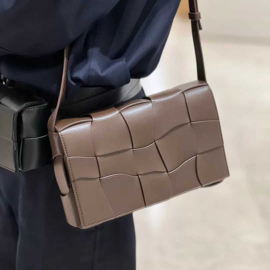 Crossbody Bag 7a Kassetten Bottevenets gewebt Intrecciato VD Kissen fünfzehn Körperwellenvj7l