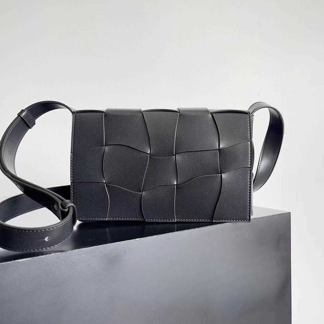 Crossbody Bag 7a Kassetten Bottevenets gewebt Intrecciato VD Kissen fünfzehn Körperwellenvj7l