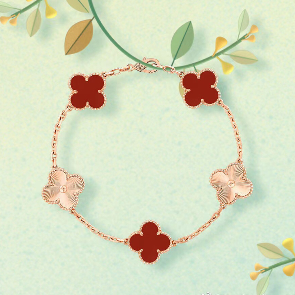 pulsera de trébol pulseras de diseño pulseras de cuatro hojas pulseras para mujer Pulsera de lujo joyería de diseño de envío gratis cinco flores para mujer pulsera chapada en oro