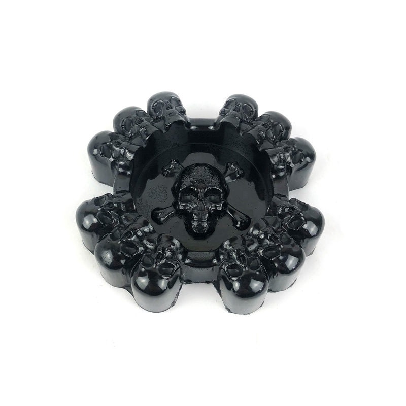 Rökning Färgglad harts Skull Style Ashtray Desktop Herb Tobacco Cigarett Tips Stöd Portable Saints Day Halloween Container Cigarhållare Bracket AshTrays DHL